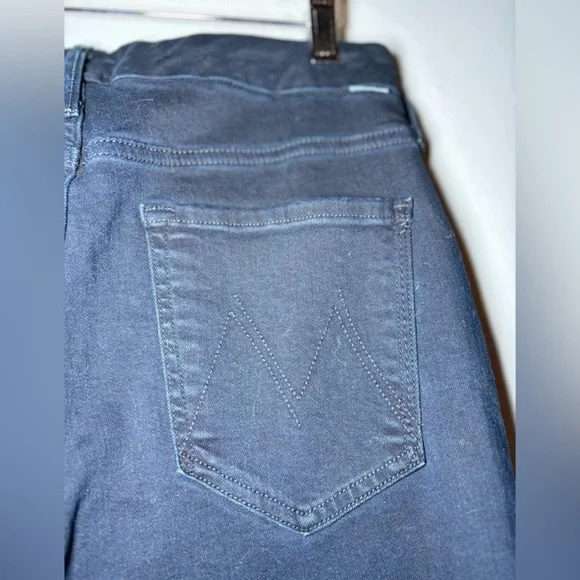 MOTHER denim The Pixie Ankle Fray Hem Jeans Holding Hands/Dark Blue Size 31